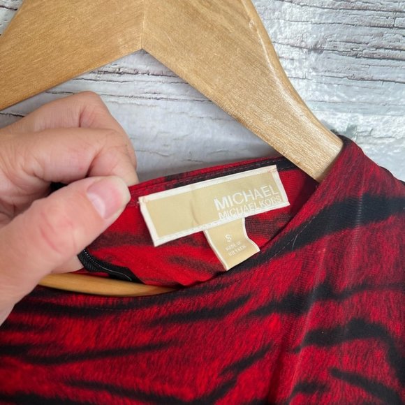 Michael Kors red black dress midi long sleeve tiger print - Picture 5 of 8